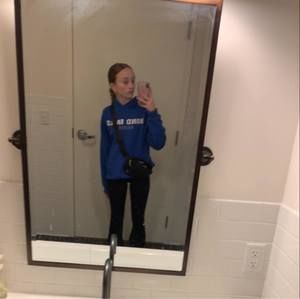 Meet your Posher, Faye